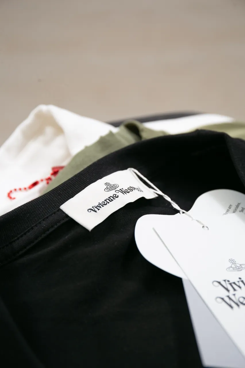 vivienne west wood Queen Mother West U-neck Hot Diamond Saturn Logo Big T Short Sleeves 220g 32 Count High Density Double Yarn Pure Cotton Size: XS-L Color: White Black
